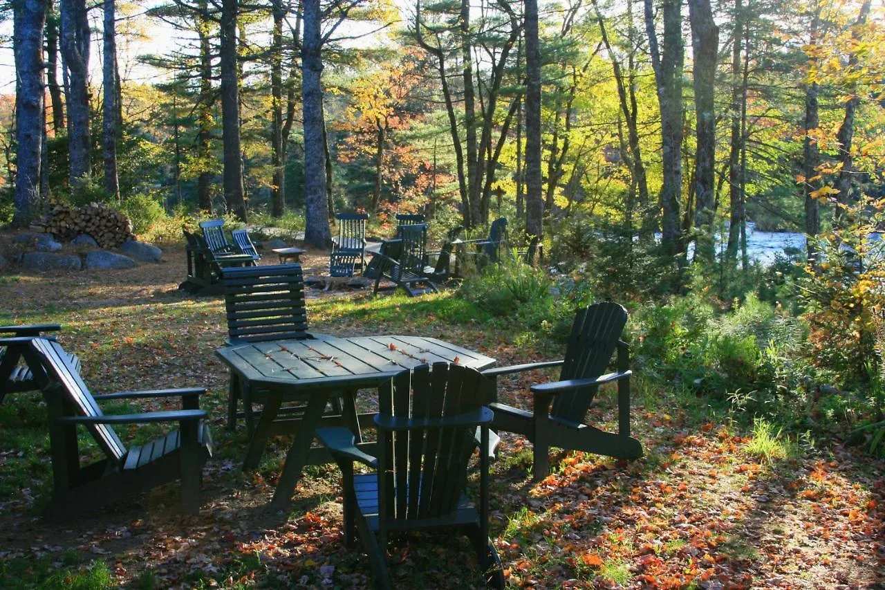 Trout Point Lodge Of Nova Scotia East Kemptville Canada